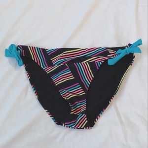 like new✨ 3/30$ Roxy bathing suit bottom